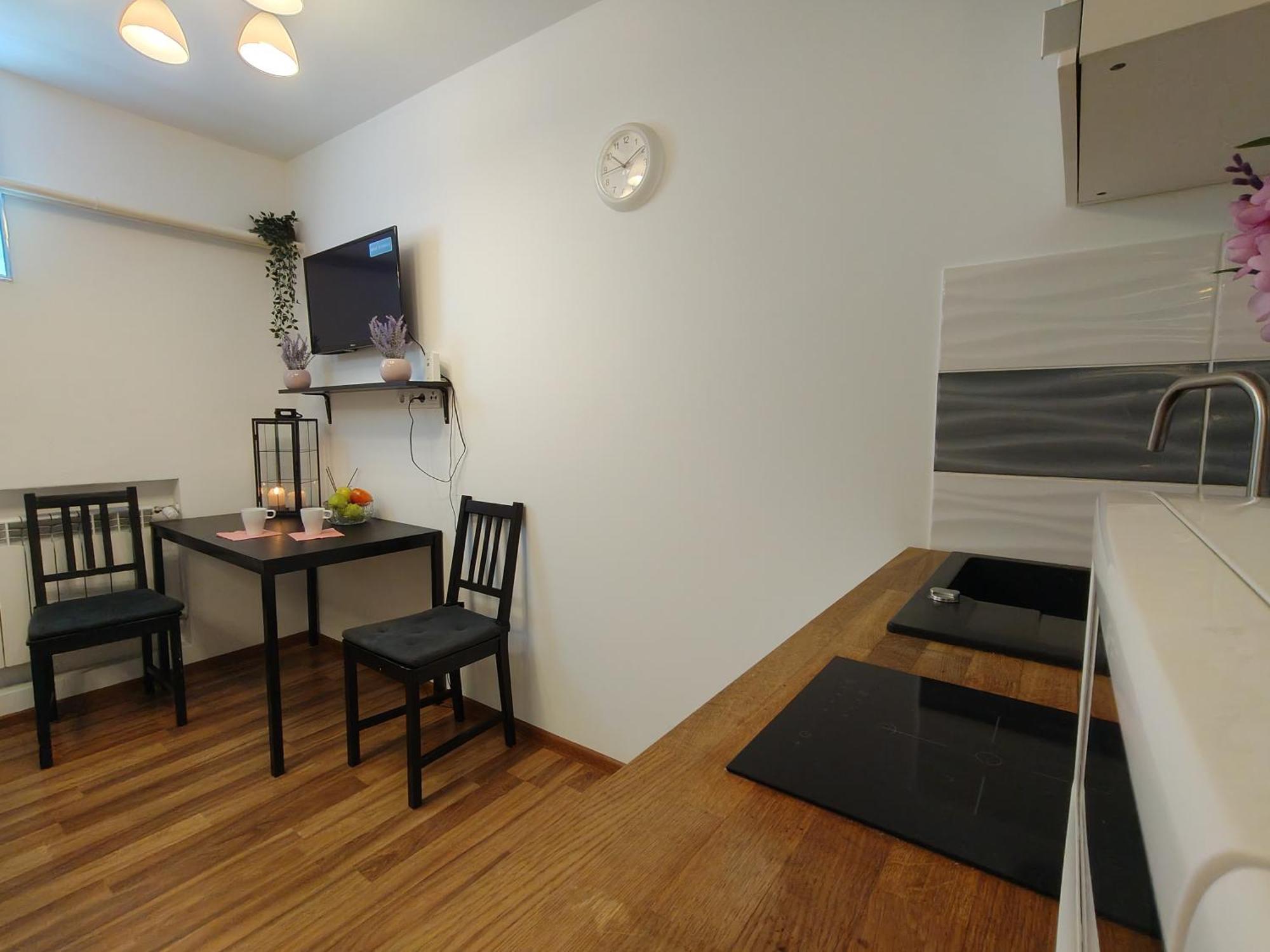 Hollidays Centrum Apartments Варшава Экстерьер фото